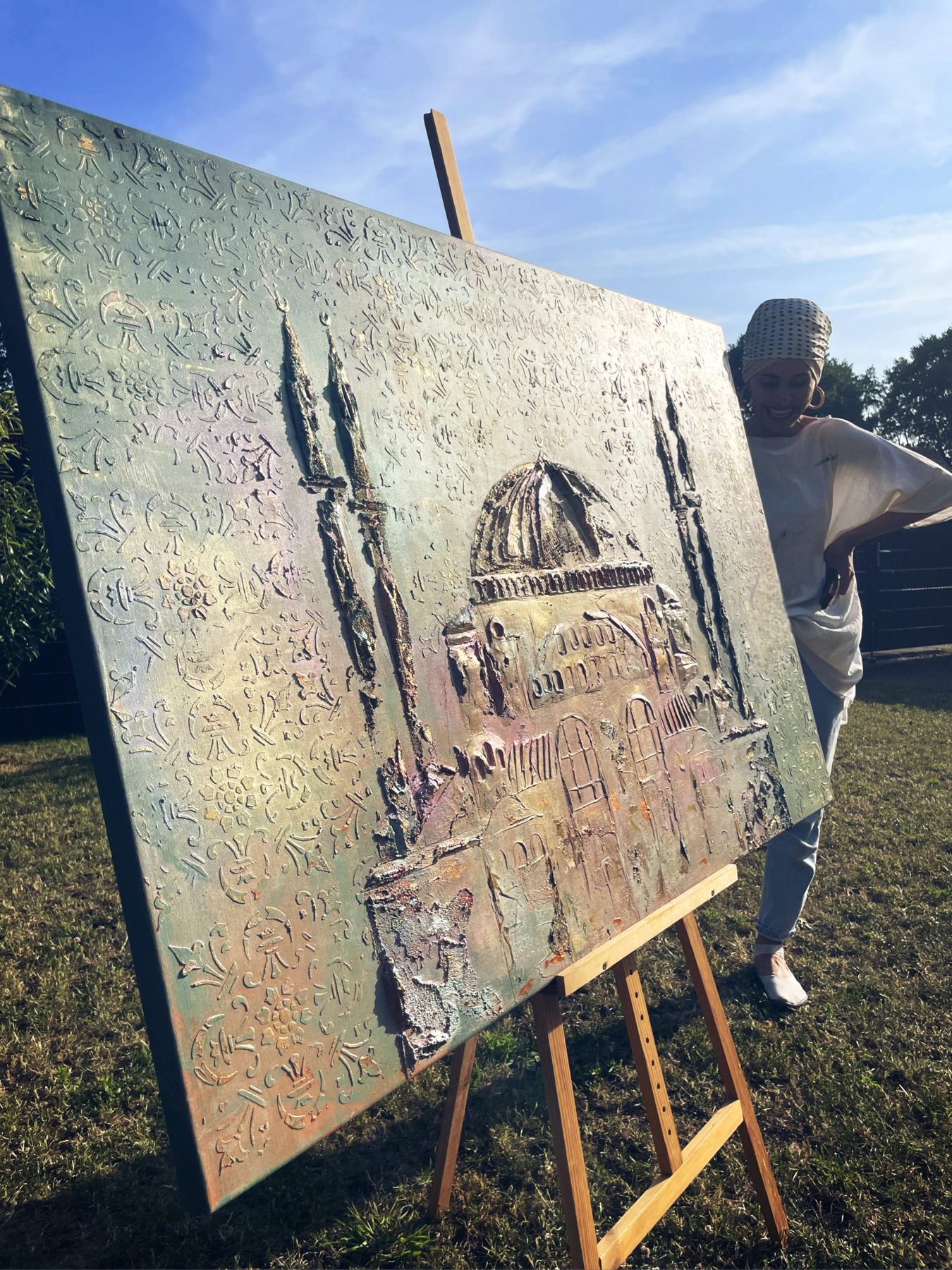 Abstraktes Kunstwerk mit Strukturpaste